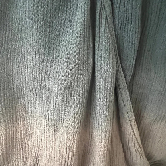 Guess Blue Purple Ombré Off Shoulder Blouse Women’s Size M - Picture 4 of 7